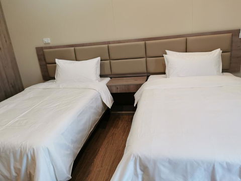 Sunshine Gardens Bourke Resort - Accommodation Melbourne 0