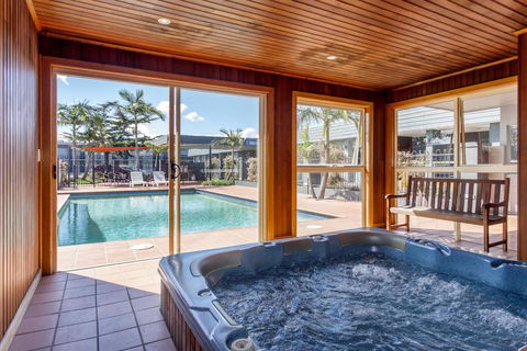 Sunshine Motor Inn - Accommodation Melbourne 1