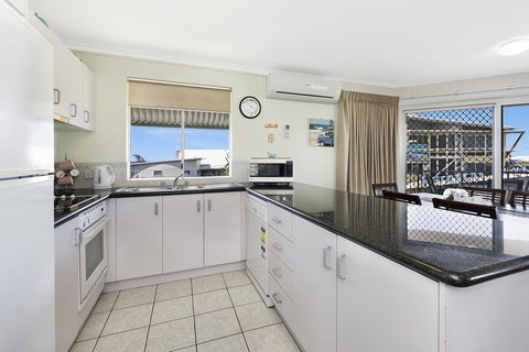 Surfcomber On The Beach - Accommodation Melbourne 2