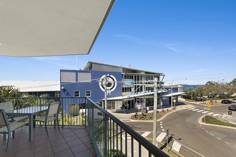 Surfcomber On The Beach - Accommodation Melbourne 3