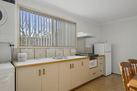SWANSEA VILLAS - Accommodation Melbourne 3