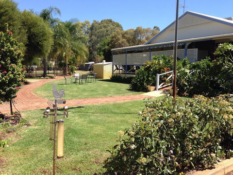 Tambo Mill Motel & Caravan Park - Melbourne 4u 1