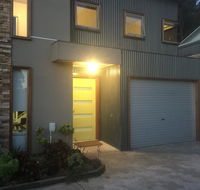 Tangles - Accommodation Melbourne