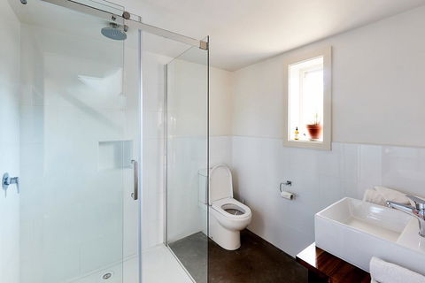 Tarndwarncoort - Farmer's Cottage - Accommodation Melbourne 2