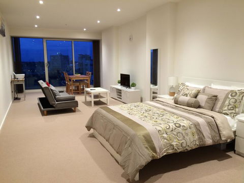 Tasha's Apartments On Morphett - Accommodation Melbourne 0