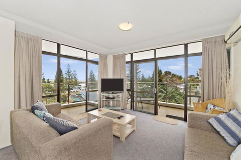Tasman Towers 9, 3 Munster Street - Accommodation Melbourne 0