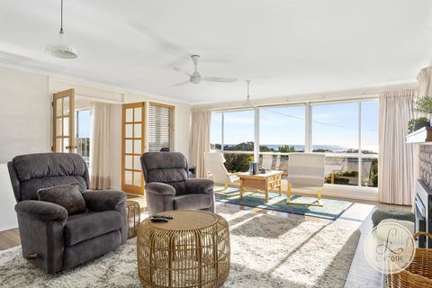 TASSIE SEASIDE SERENITY - L'Abode Accommodation - Accommodation Melbourne 0