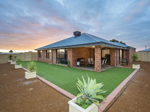 The Antonia Way - Accommodation Melbourne 3