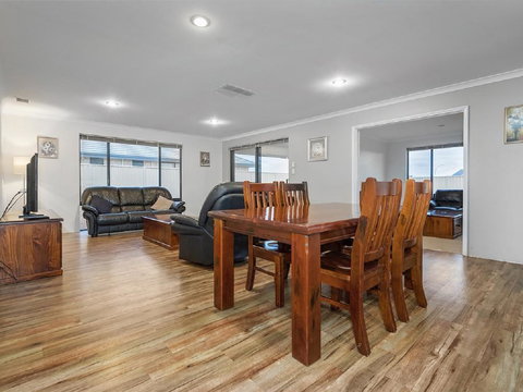 The Antonia Way - Accommodation Melbourne 2