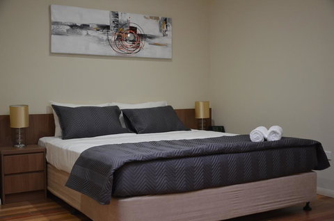 The Australian Hotel Motel - Accommodation Melbourne 2