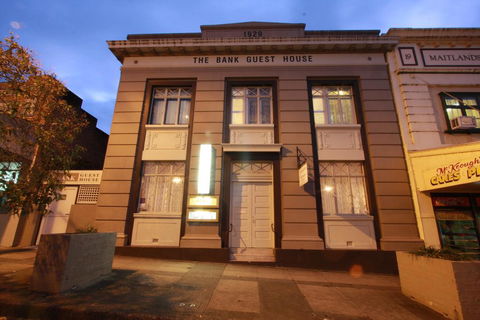 The Bank Guesthouse - Accommodation Melbourne 1