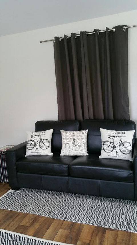 Stanley-upstairs - Accommodation Melbourne 2