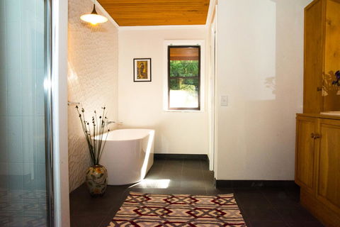 The Hobart Entrance - Accommodation Melbourne 26