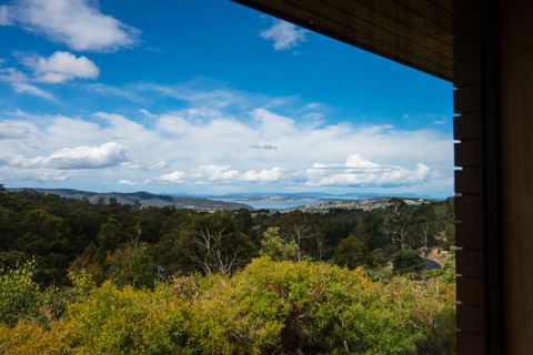 The Hobart Entrance - Accommodation Melbourne 14