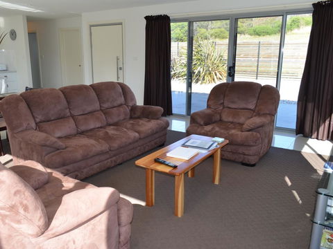 170 Hazards View - Unit 1 - Accommodation Melbourne 3