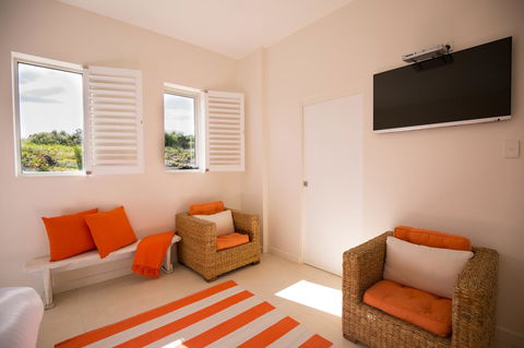 Saltwater - Absolute Oceanfront, Hot Tubs, Sauna, Fire Pits - Accommodation Melbourne 39