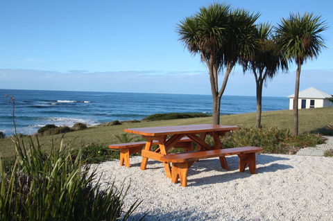 Saltwater - Absolute Oceanfront, Hot Tubs, Sauna, Fire Pits - Accommodation Melbourne 38