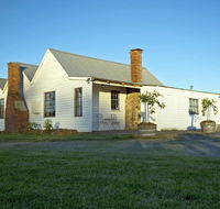 Buttons Cottage - Accommodation Melbourne