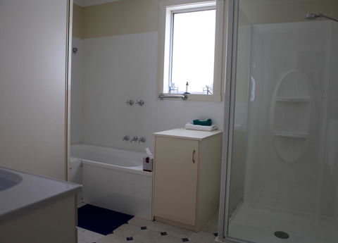 Sails On Port Sorell Boutique Apartments - Accommodation Melbourne 4