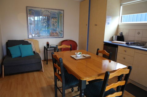 Sails On Port Sorell Boutique Apartments - Accommodation Melbourne 11