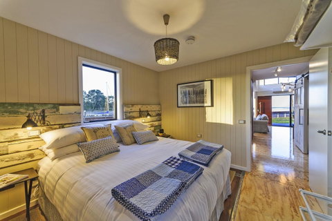 Coastal Pods Wynyard - Accommodation Melbourne 7