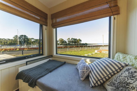Coastal Pods Wynyard - Accommodation Melbourne 0