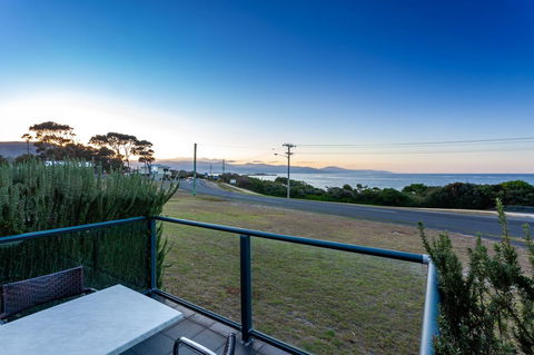 Beachfront Bicheno - Accommodation Melbourne 10