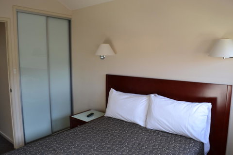 Lufra Hotel And Apartments - Accommodation Melbourne 7