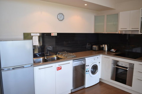 Lufra Hotel And Apartments - Accommodation Melbourne 16