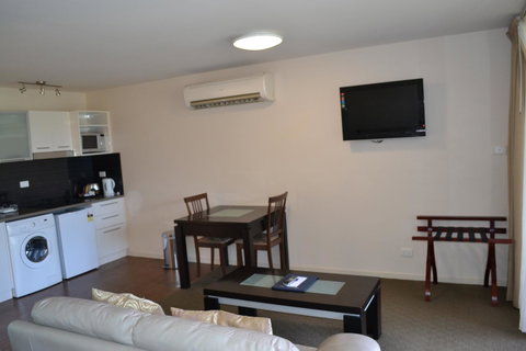 Lufra Hotel And Apartments - Accommodation Melbourne 21