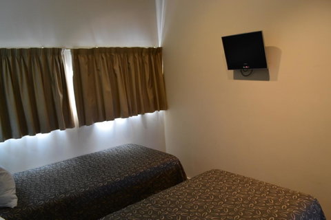 Lufra Hotel And Apartments - Accommodation Melbourne 3