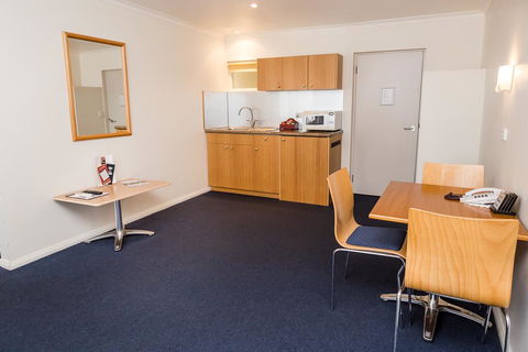 Edgewater Hotel - Accommodation Melbourne 7