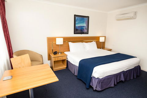 Edgewater Hotel - Accommodation Melbourne 11