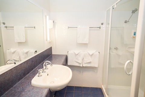 Edgewater Hotel - Accommodation Melbourne 9