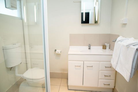 Edgewater Hotel - Accommodation Melbourne 12