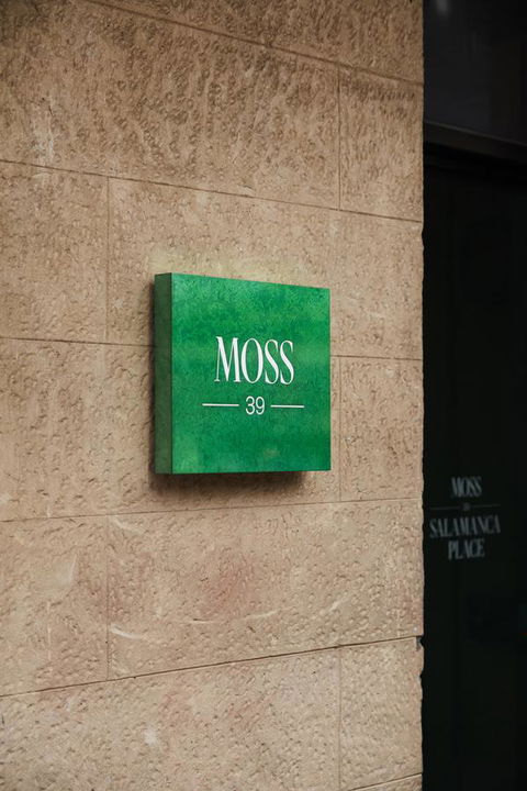 Moss Hotel - Accommodation Melbourne 4