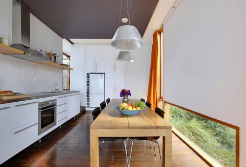 Holland House Bay Of Fires - Accommodation Melbourne 9