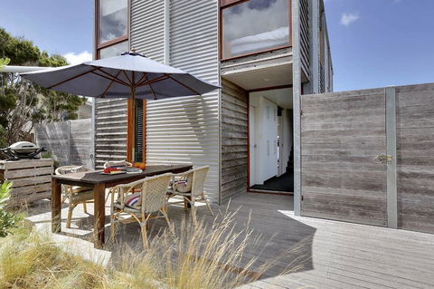 Holland House Bay Of Fires - Accommodation Melbourne 12