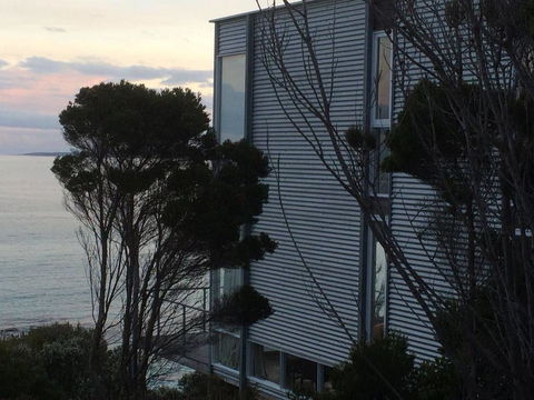 Holland House Bay Of Fires - Accommodation Melbourne 7