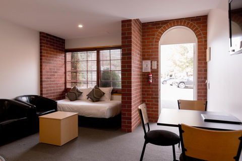 Bay Hotel Apartments - Accommodation Melbourne 16