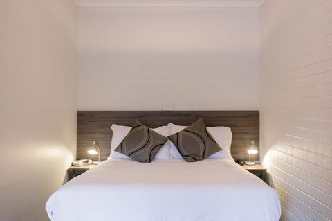 Bay Hotel Apartments - Accommodation Melbourne 25