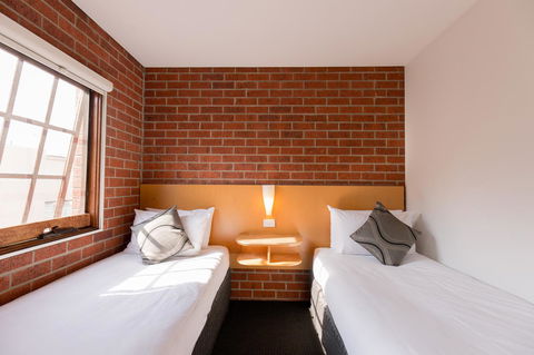 Bay Hotel Apartments - Accommodation Melbourne 11
