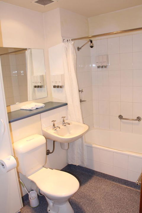 Bay Hotel Apartments - Accommodation Melbourne 34