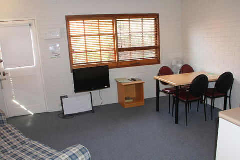 Bay Hotel Apartments - Accommodation Melbourne 33