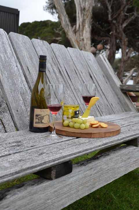 Lettes Hideaway - Accommodation Melbourne 0