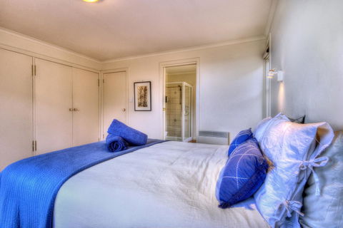 The Strand ~ On The Edge Of The Beach - Accommodation Melbourne 10