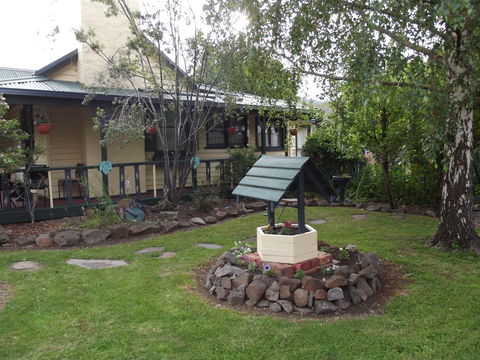 Blue Wren Riverside Cottage - Accommodation Melbourne 4