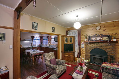 Blue Wren Riverside Cottage - Accommodation Melbourne 16