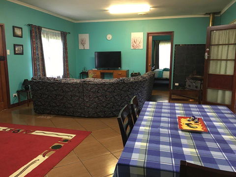 Blue Wren Bungalow - Accommodation Melbourne 8