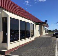 Regatta Point Tavern  Holiday Villas - Accommodation Melbourne